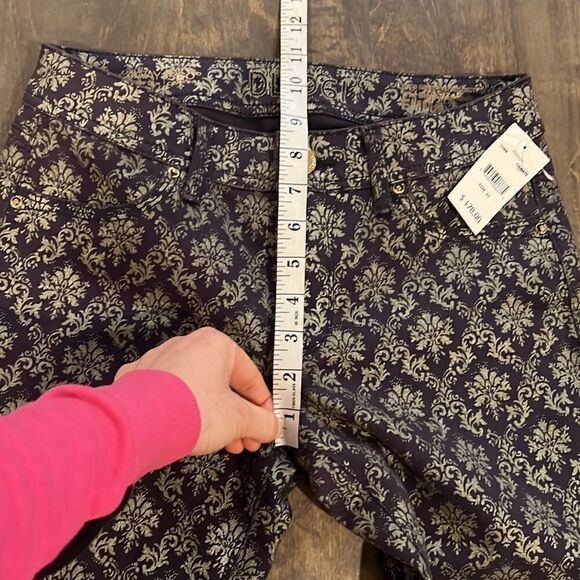NWT DL1961 Premium Denim Emma Ornate
Leggings - Purple and Faded Gold Damask 27 - Picture 12 of 14